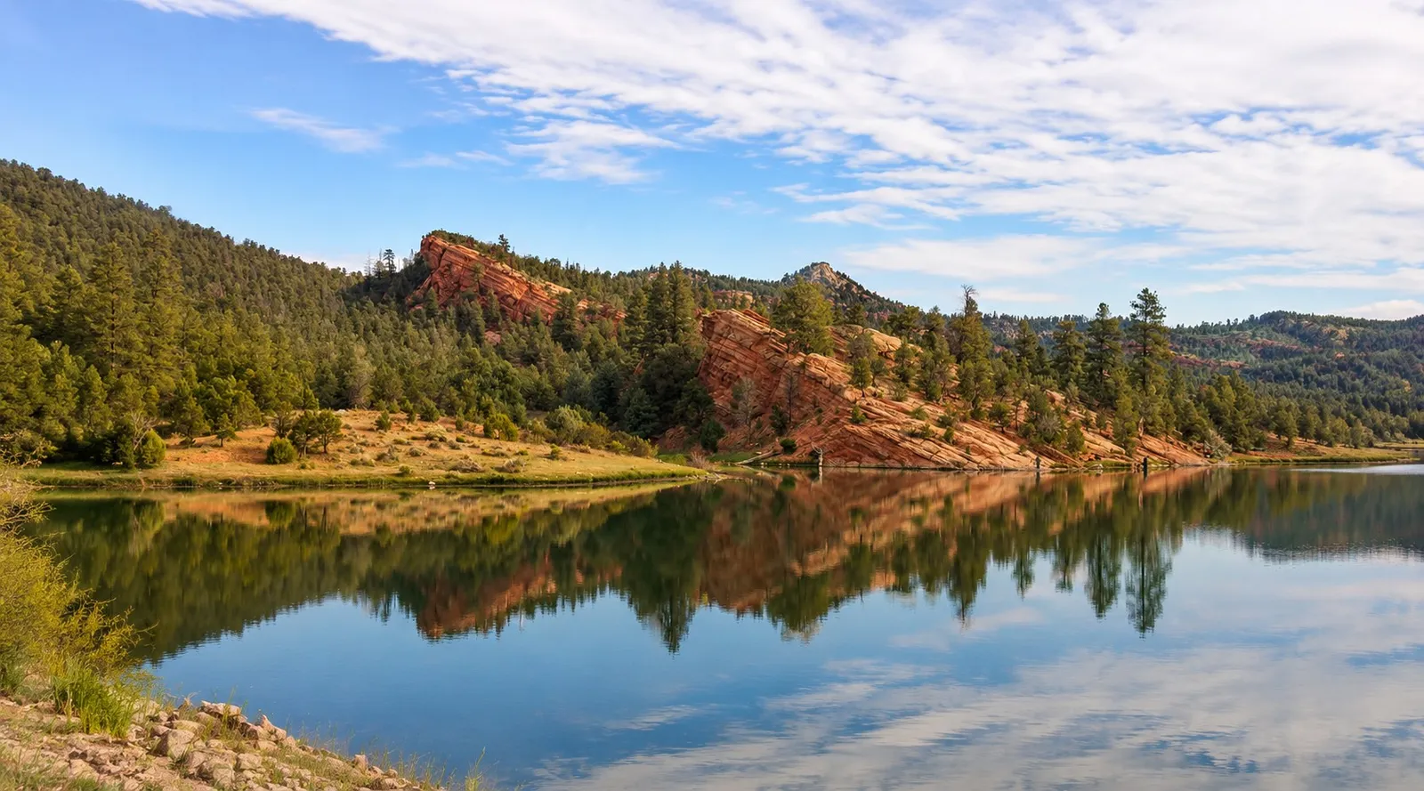 Asaayi Lake in Bowl Canyon