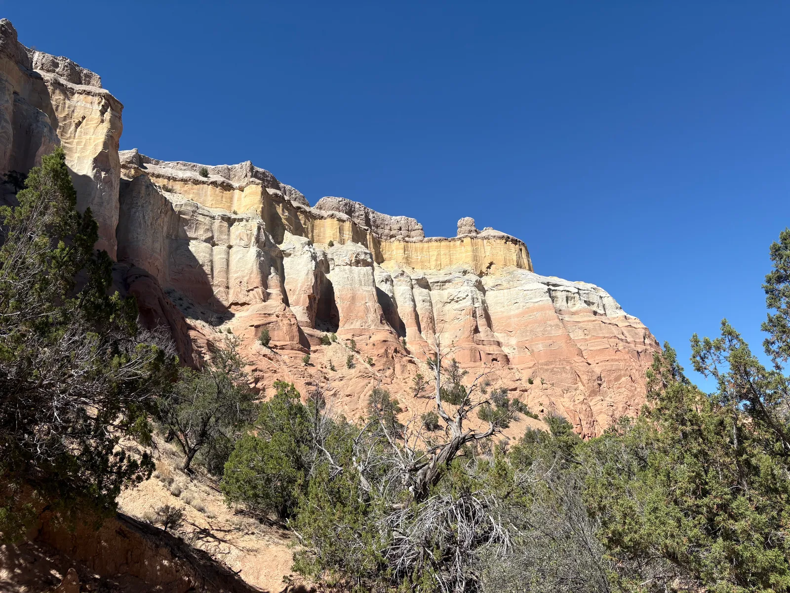 Photograph of Echo Amphitheater at Echo Amphitheater, New Mexico.