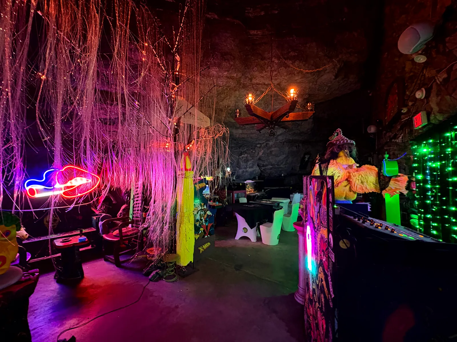Weed World at Fox Cave