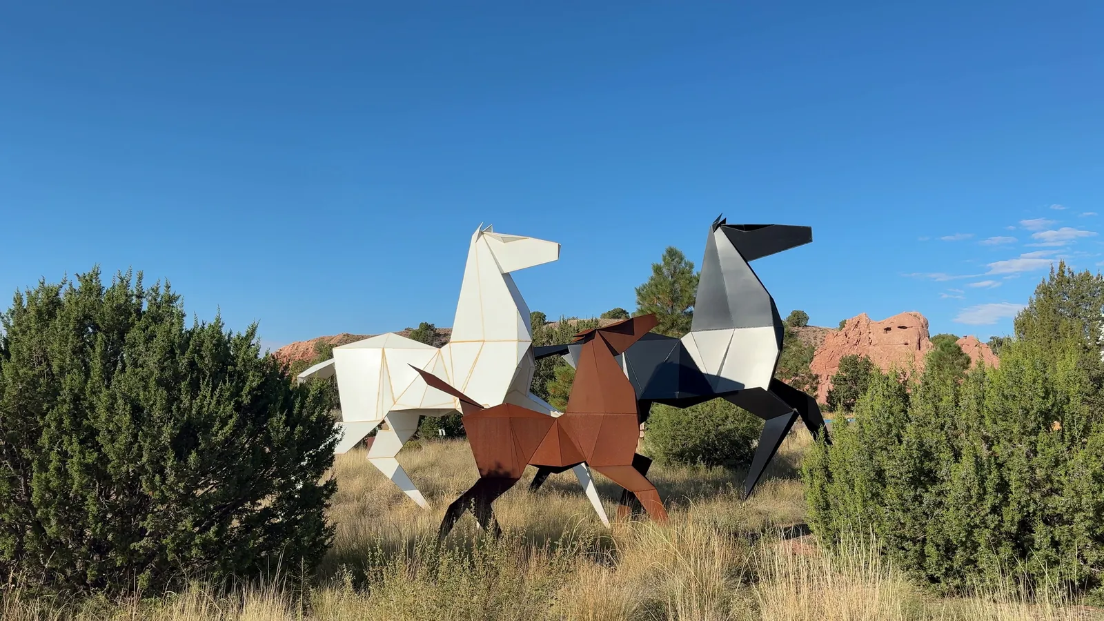 Photograph of Origami at Origamiinthegarden, New Mexico.