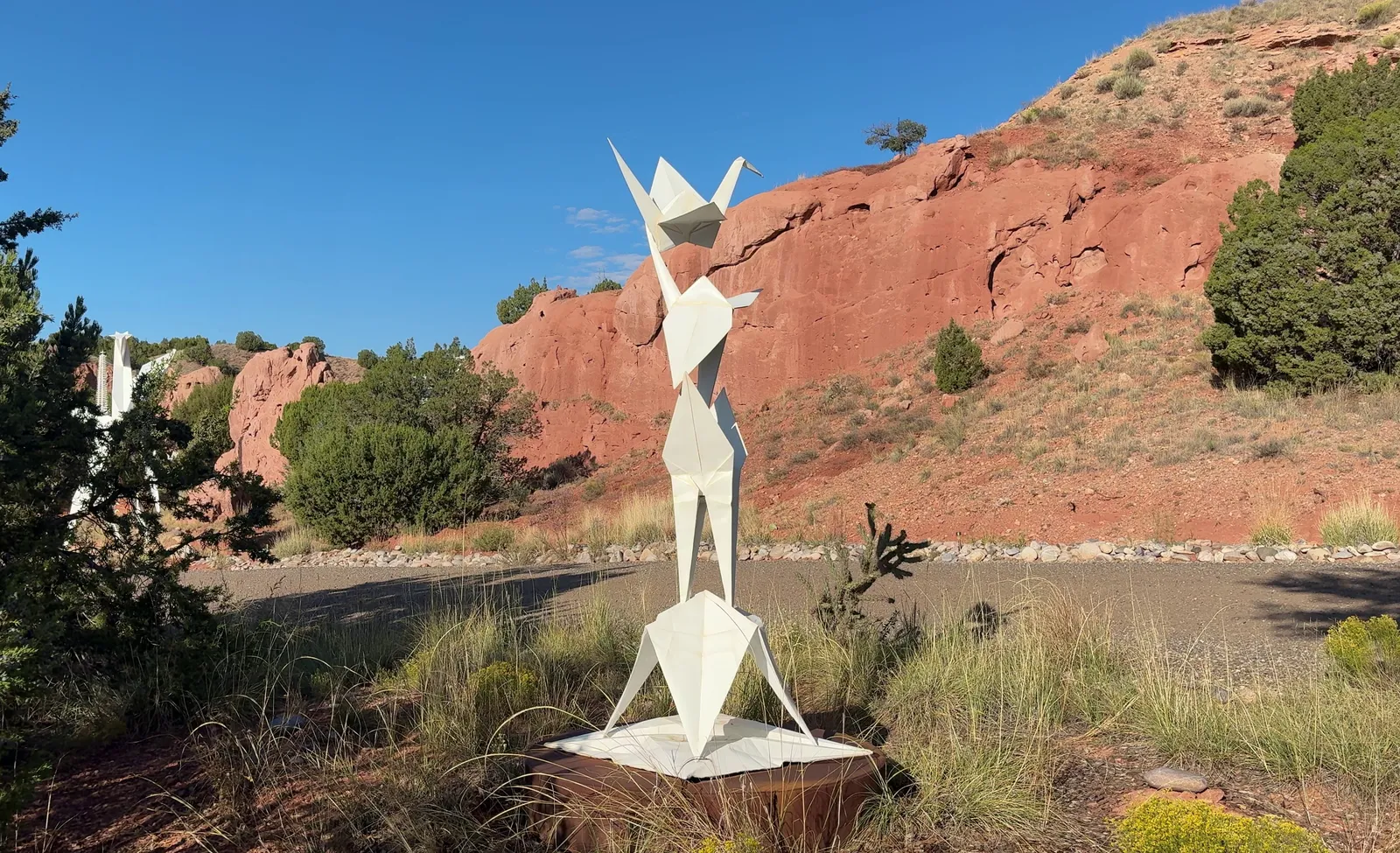 Photograph of Origami4 at Origamiinthegarden, New Mexico.