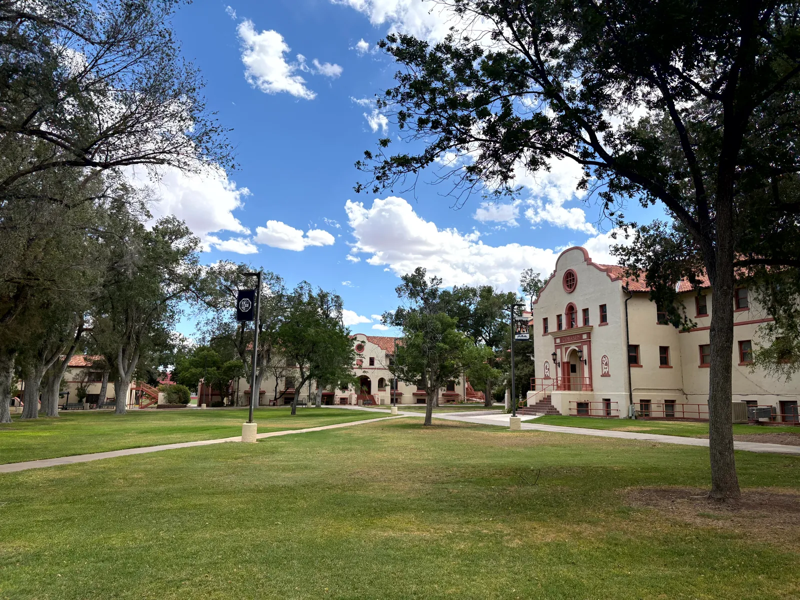 Photograph of Tech2 at Socorro, New Mexico.