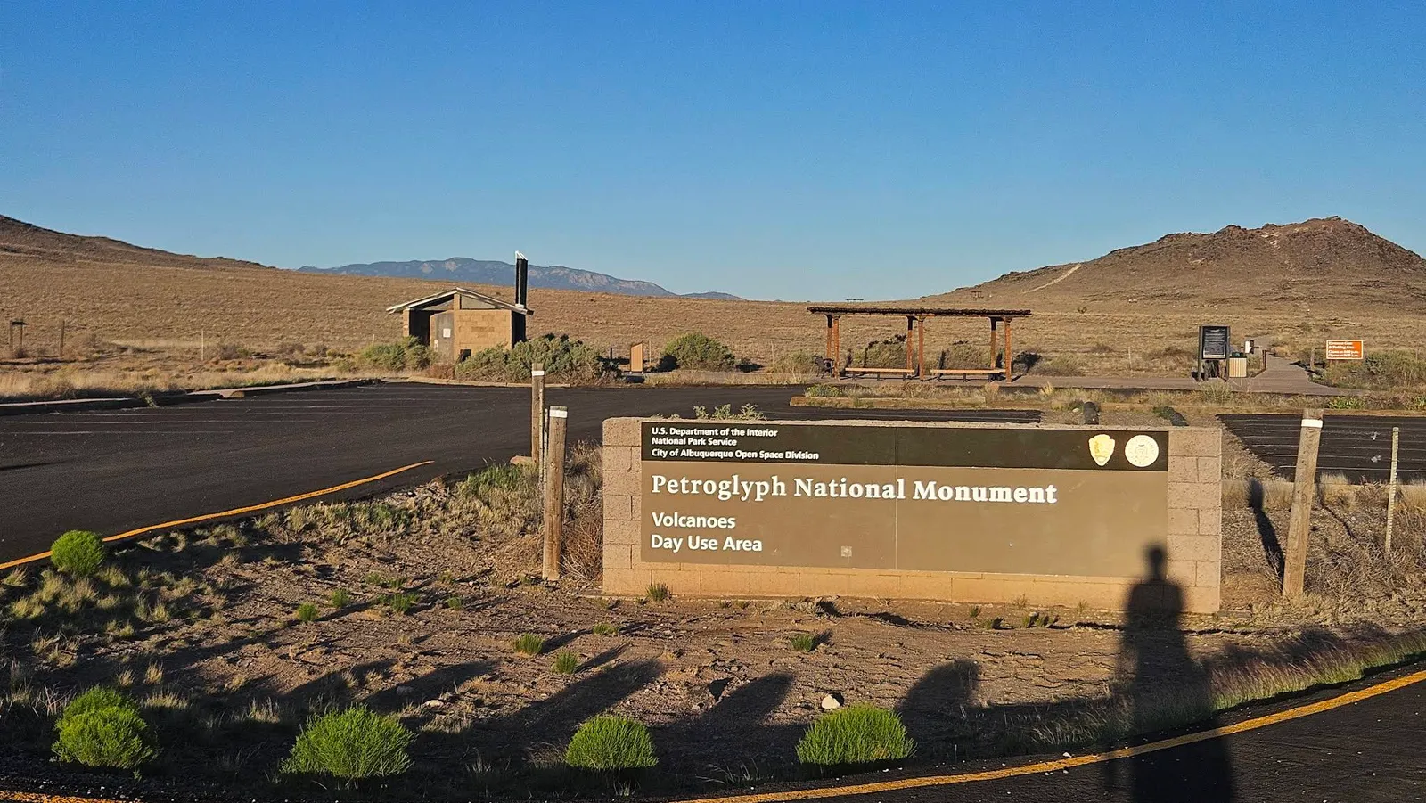 Rinconada Canyon trail at Petroglyph National Monument