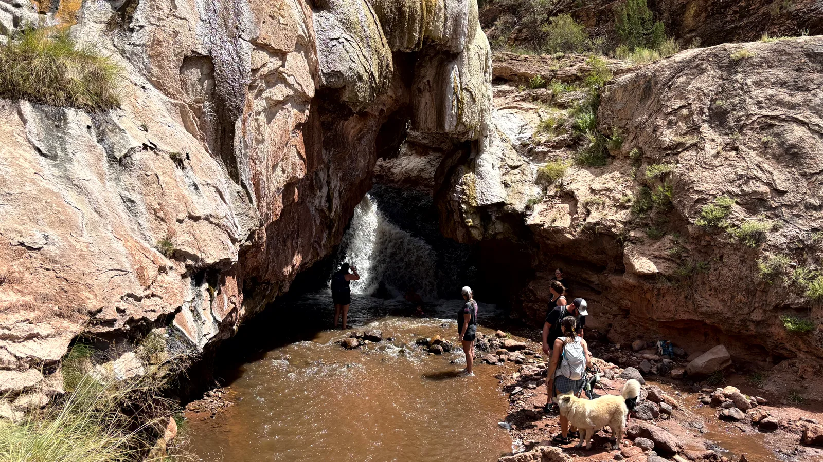 Scenic view of Jemez Soda Dam