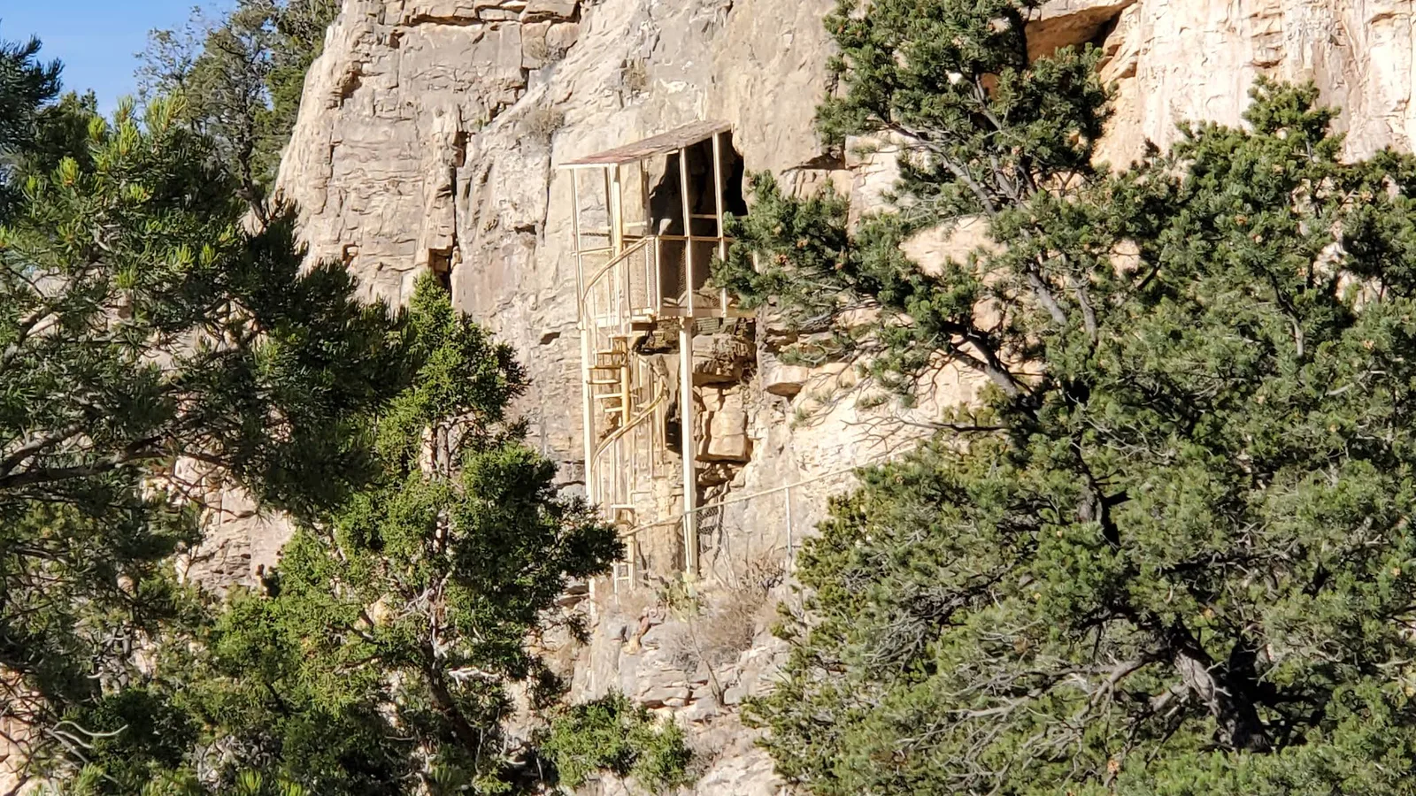 Scenic view of Sandia Man Cave
