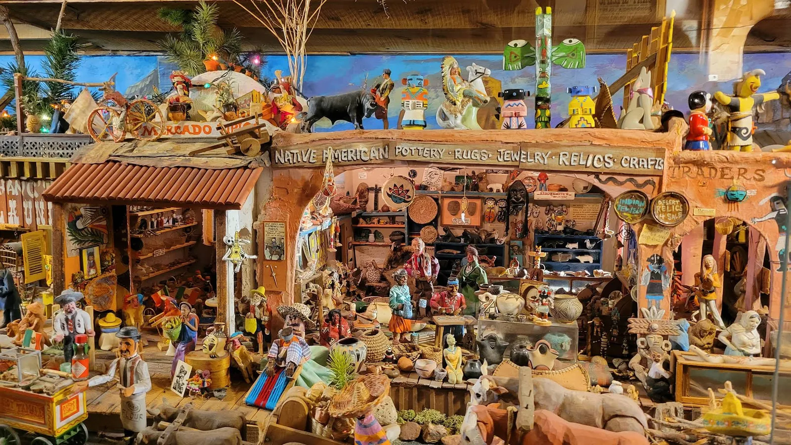 Scenic view of Tinkertown Museum