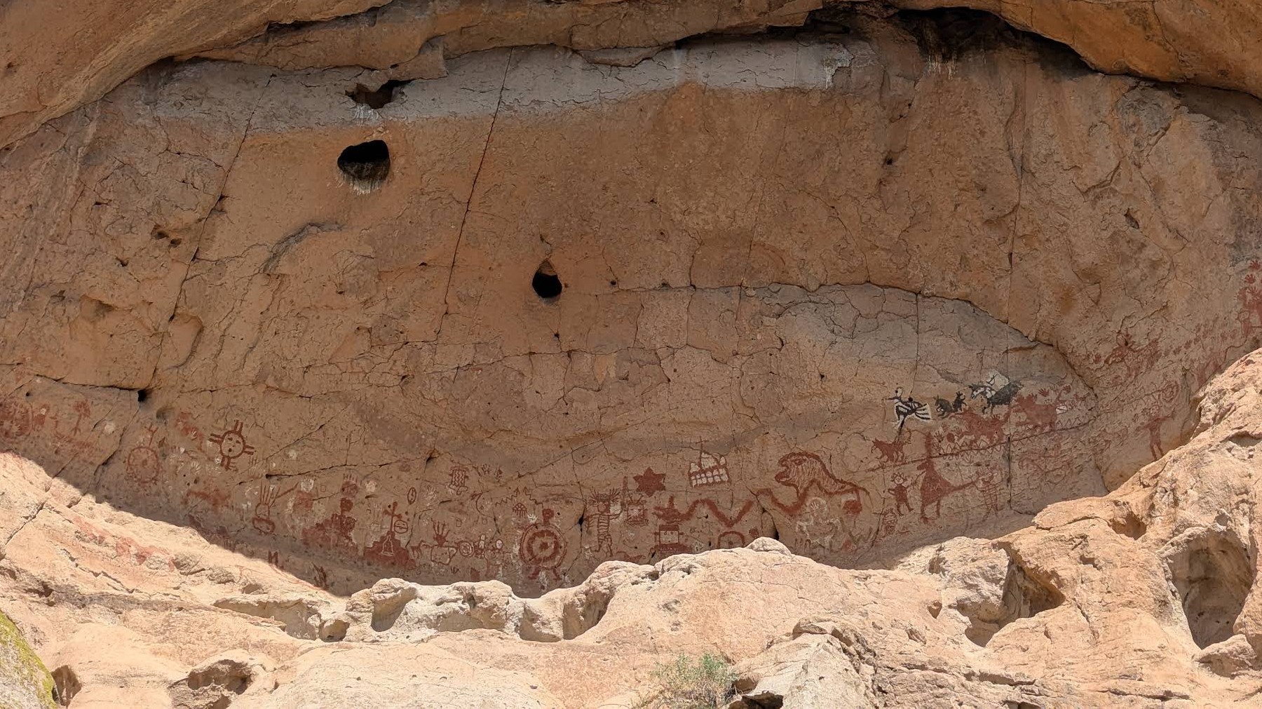 Scenic view of Painted Cave